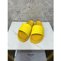 프라다 남자 슬리퍼
