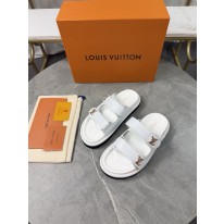 루이비통 남녀공용 슬리퍼